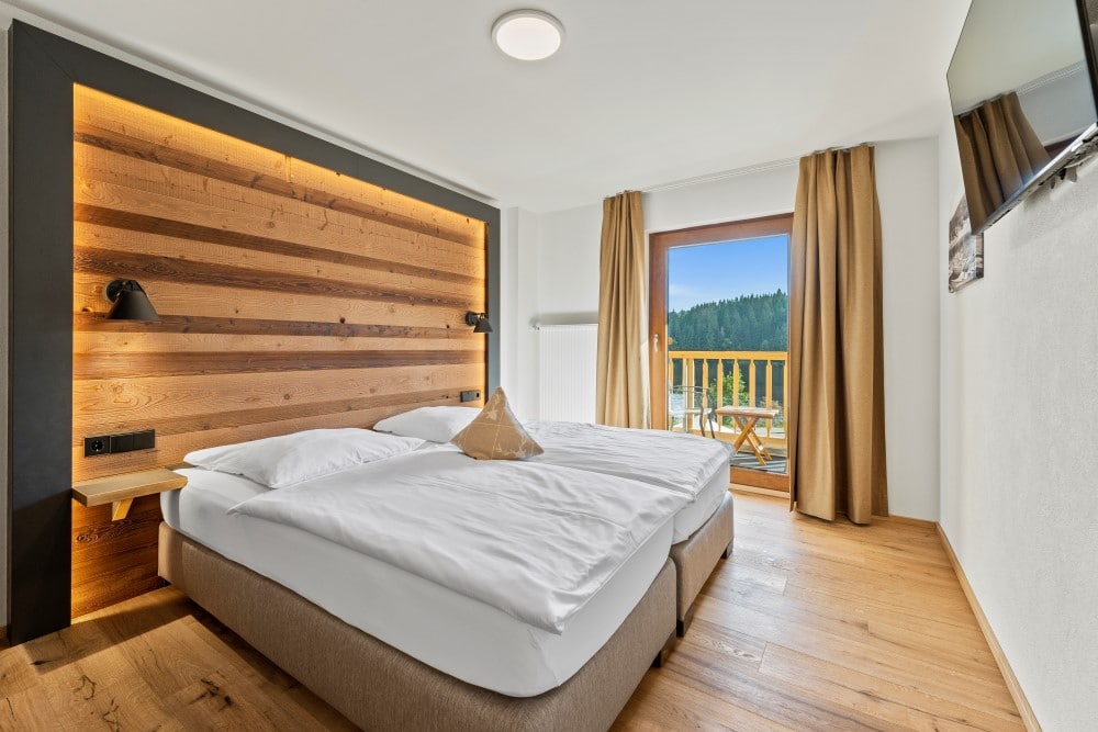 Kleines Doppelzimmer mit Seeblick Hotel Lenzkirch