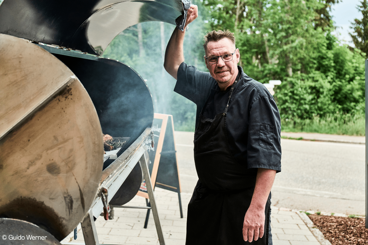 Cuisine with heart: our restaurant by the lake